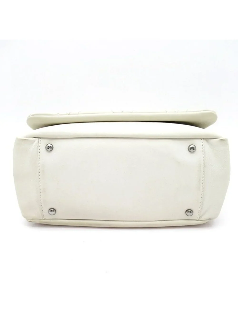 Chanel Diamond Stitch Chain Shoulder Bag Leather White